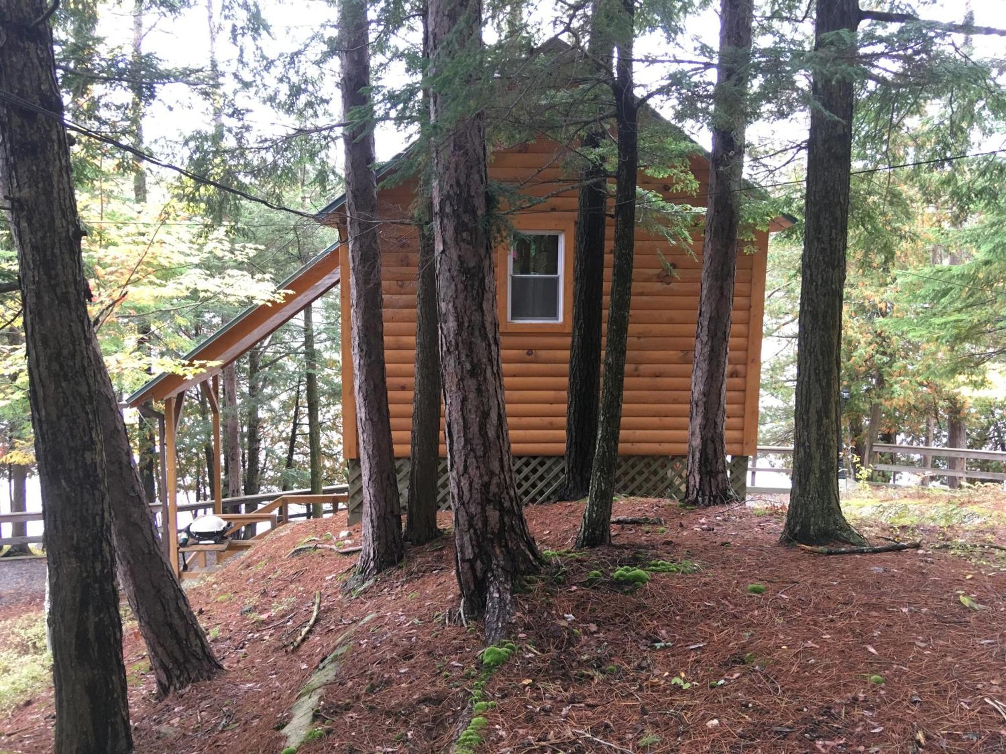 Motel Long Lake And Cottages Δωμάτιο φωτογραφία