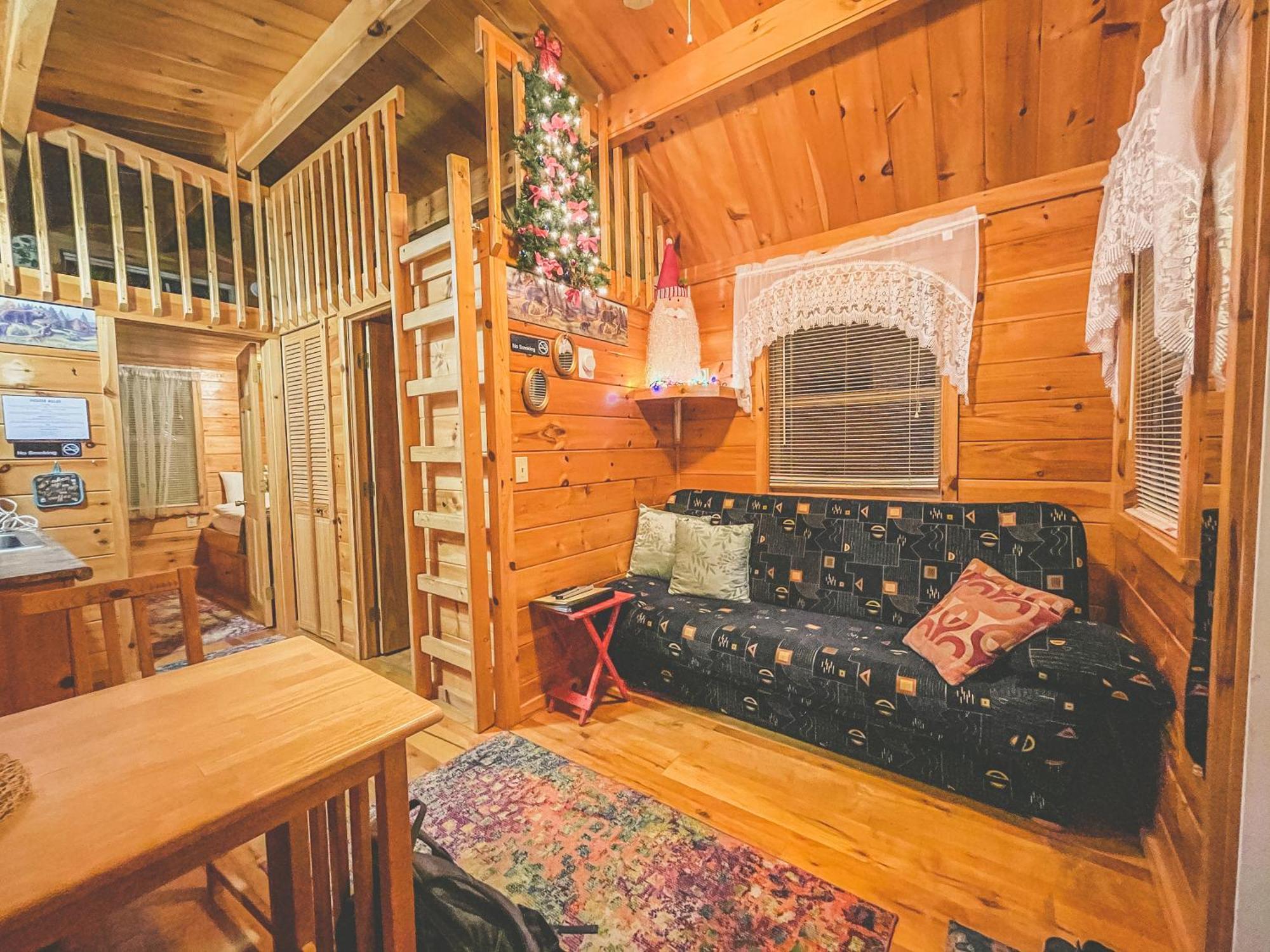 Motel Long Lake And Cottages Δωμάτιο φωτογραφία