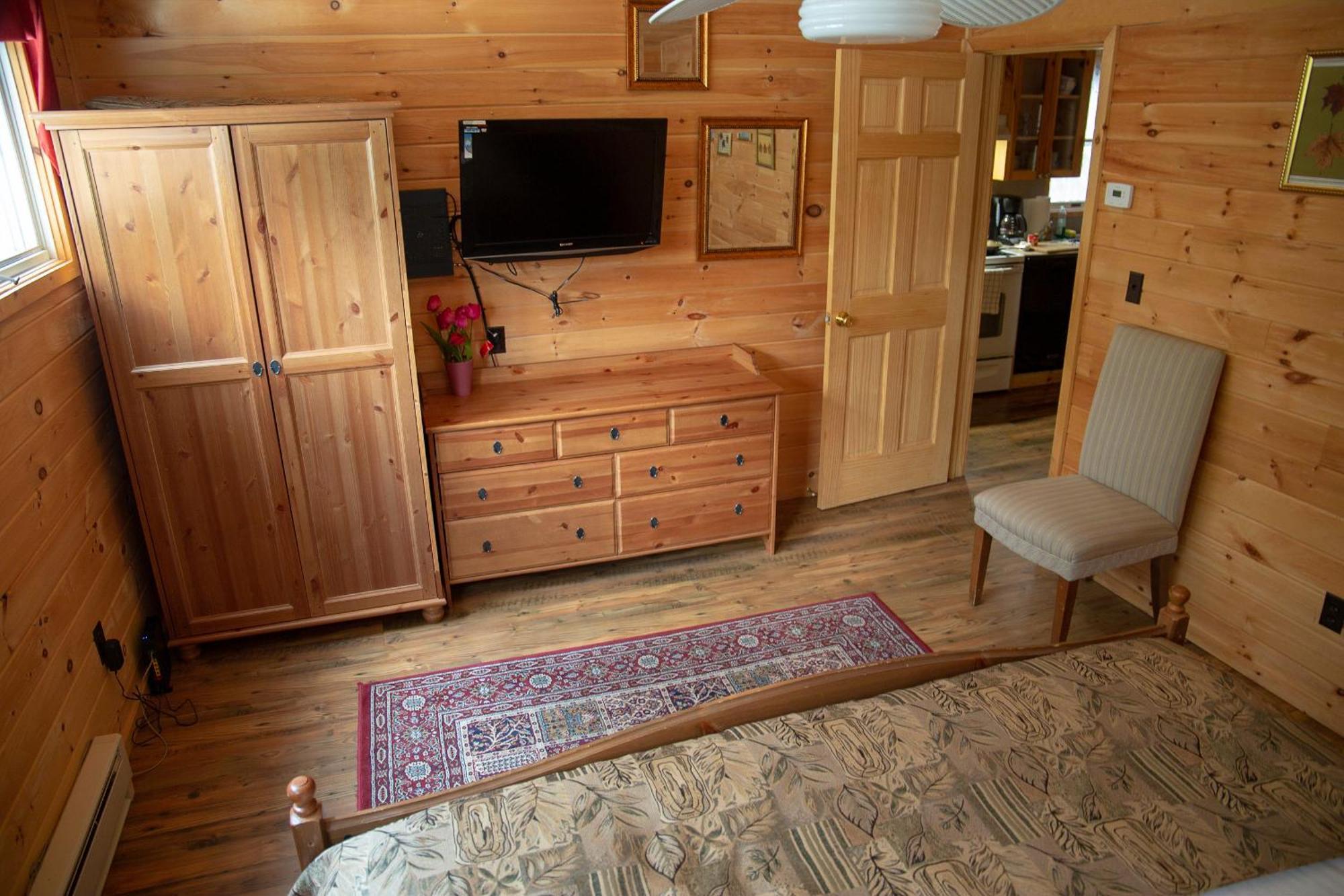 Motel Long Lake And Cottages Εξωτερικό φωτογραφία